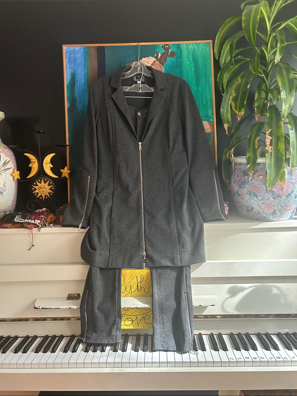 Vintage Charcoal Zip-Front Jacket & Pants Set Size 8